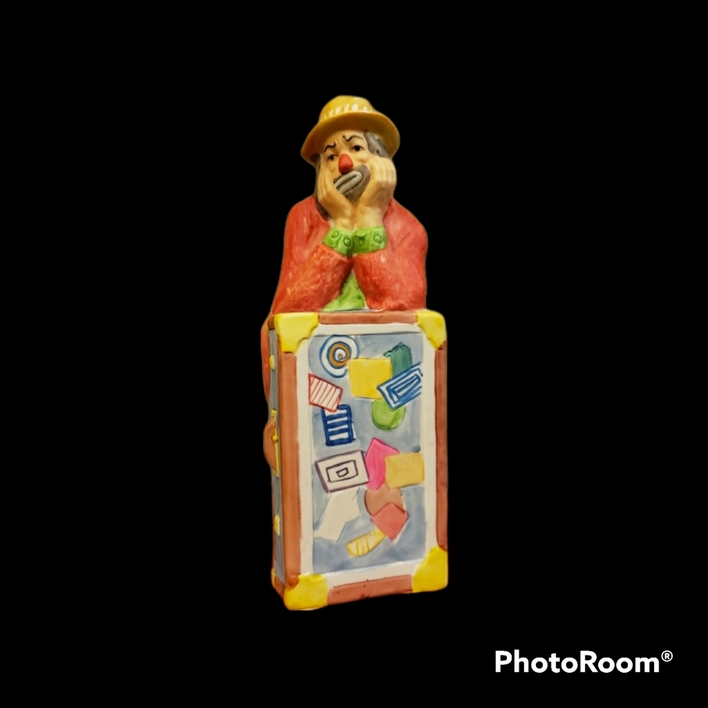 Vintage Emmett Kelly Jr. Traveling Clown Figurine